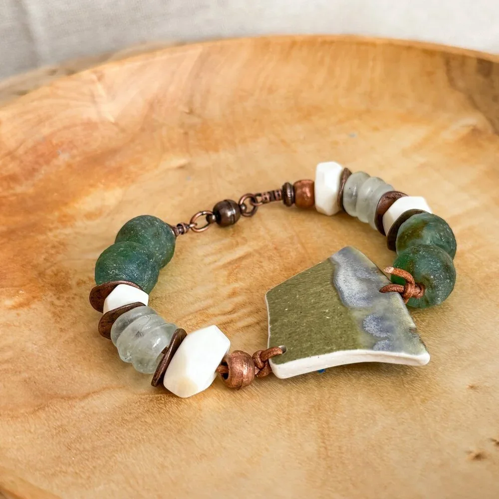 Boho Chunky Glass Bead Bracelet - Picture 3 of 9